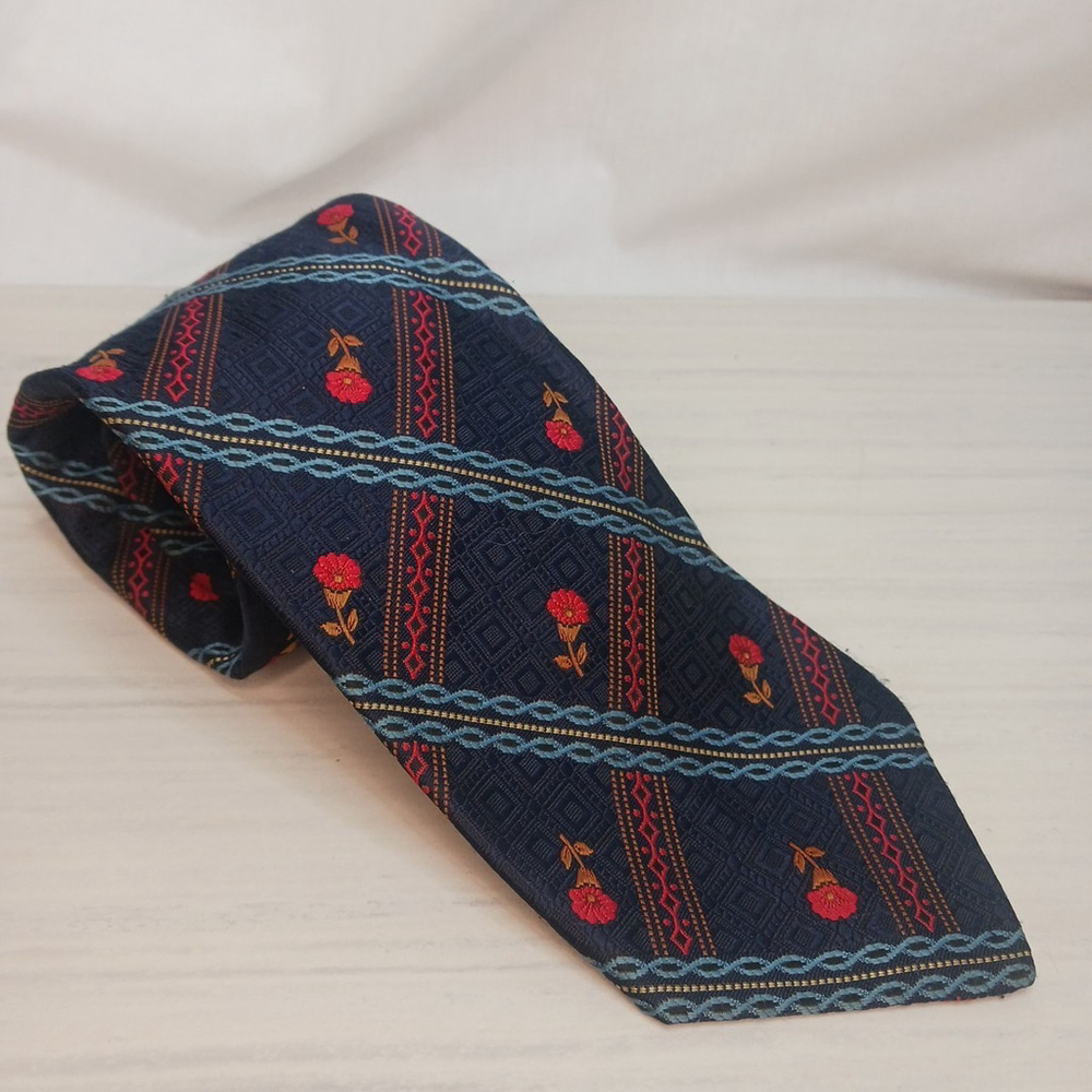 Vintage Sears Mens Store Wide Necktie Red Floral Navy